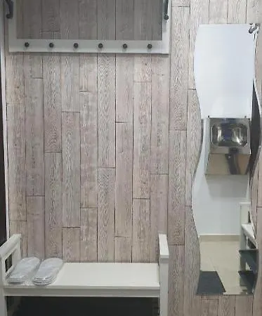 Lenz Apartment Predeal